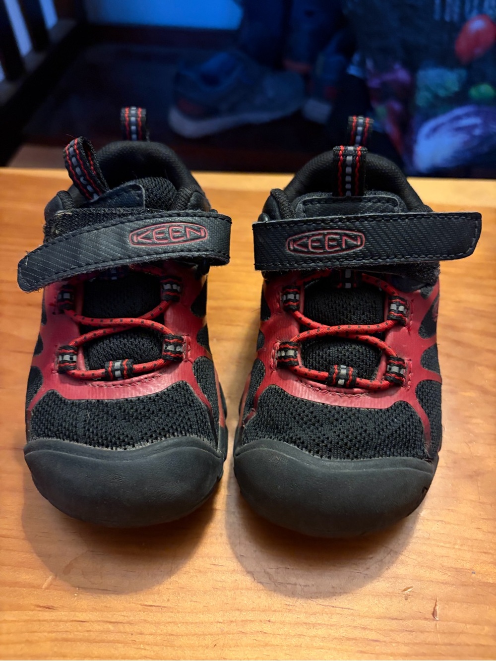 Keen Kids Red and Black Hook-and-Loop Sneakers